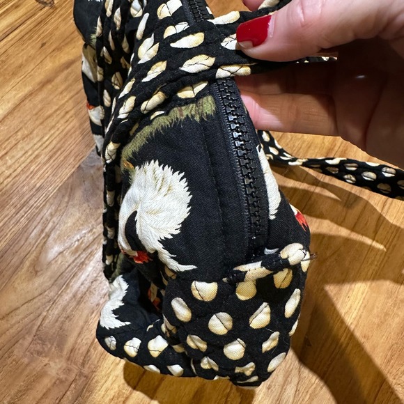 Vera Bradley Women’s Black Chicken Egg Quilted Handbag Purse Collectible - Picture 9 of 13